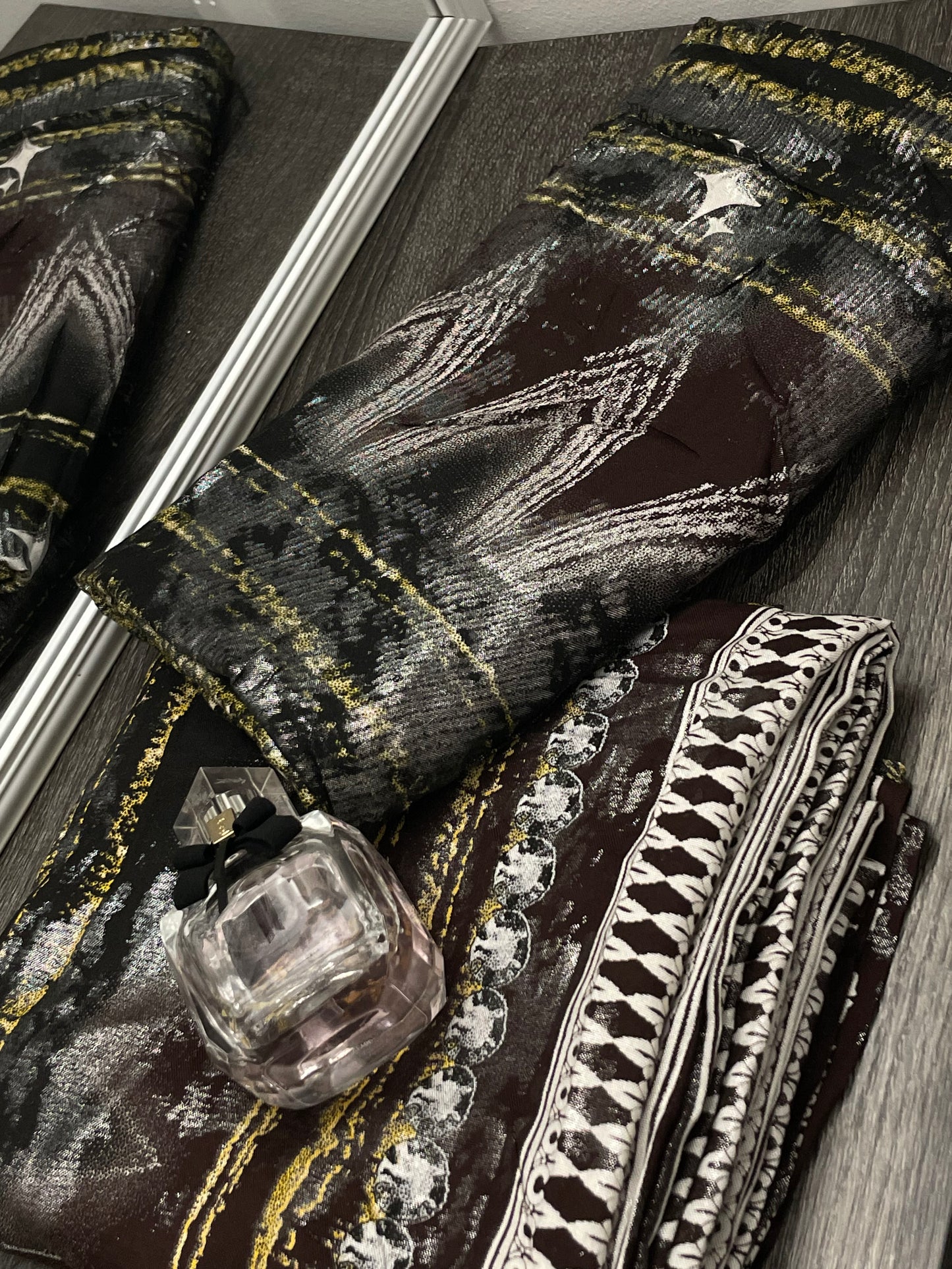 Set Baati