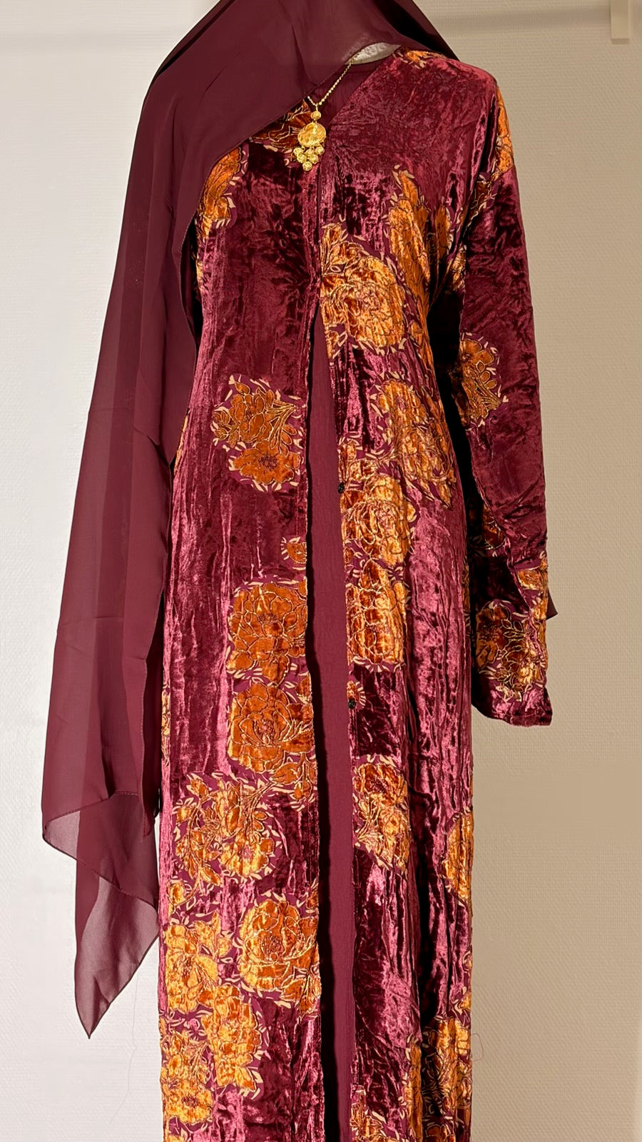 Maqbal Abaya