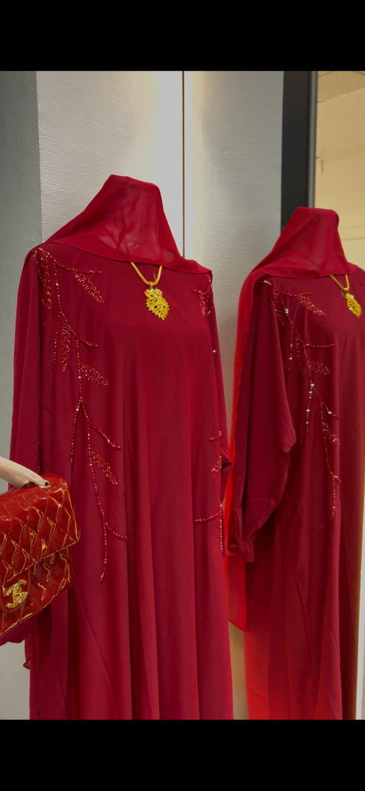 closed abaya