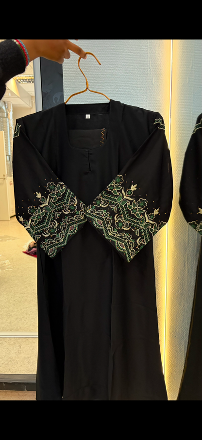 kids abaya